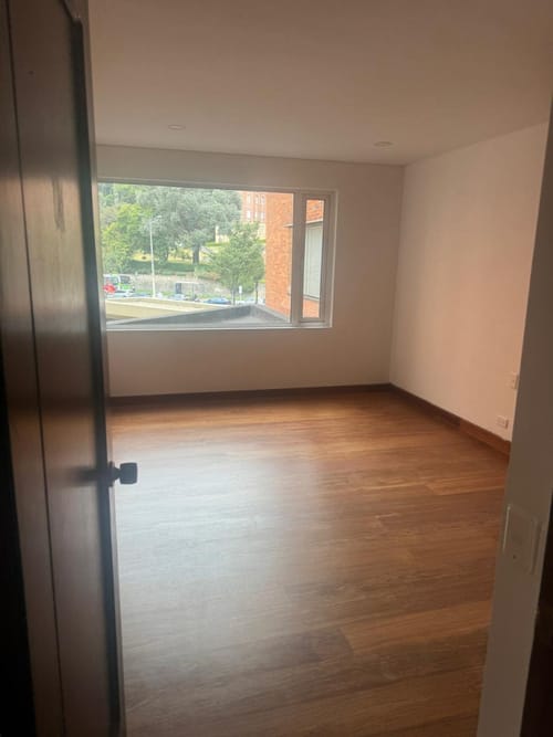 Apartamento de 3 alcobas en venta en La Cabrera, Bogotá, 236 m² · foto 13 de 21