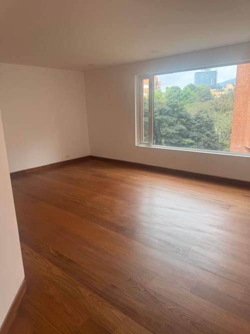 Apartamento de 3 alcobas en venta en La Cabrera, Bogotá, 236 m² · foto 17 de 21