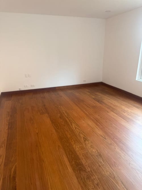 Apartamento de 3 alcobas en venta en La Cabrera, Bogotá, 236 m² · foto 18 de 21