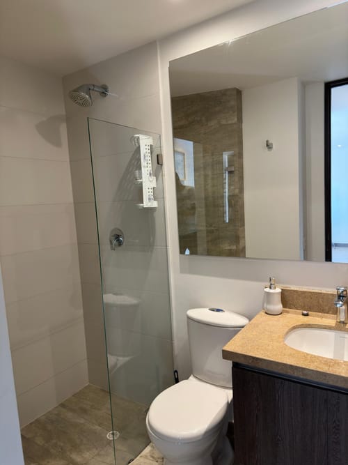 Apartamento de 2 alcobas en venta en Prado Pinzon, Bogotá, 67 m² · foto 8 de 14