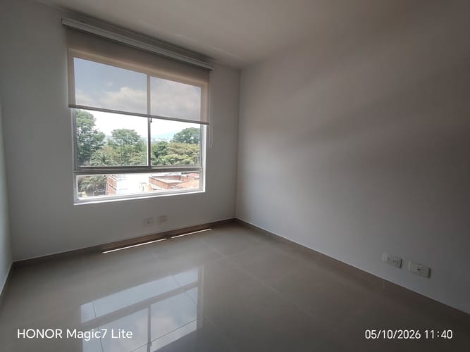 Apartamento de 3 alcobas en arriendo en Ciudad Jardin, Cali, 92 m² · foto 4 de 24