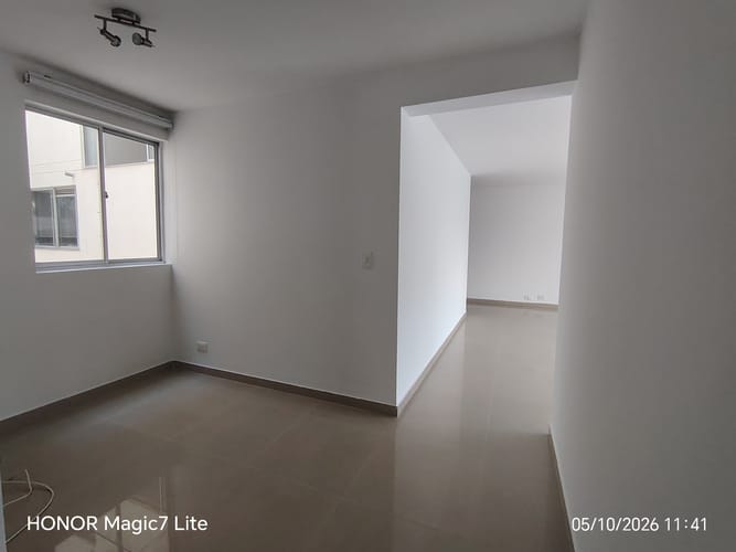 Apartamento de 3 alcobas en arriendo en Ciudad Jardin, Cali, 92 m² · foto 13 de 24