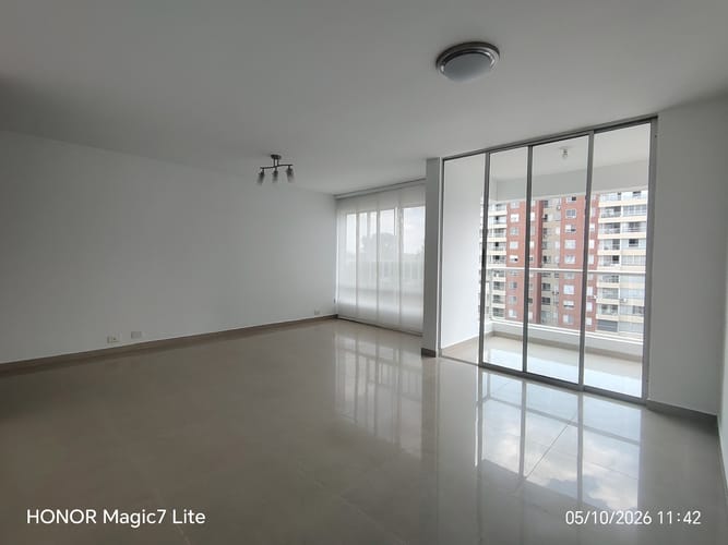 Apartamento de 3 alcobas en arriendo en Ciudad Jardin, Cali, 92 m² · foto 6 de 24