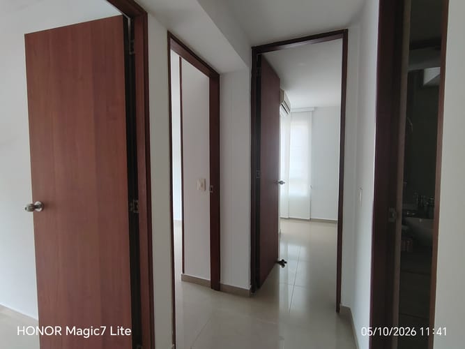 Apartamento de 3 alcobas en arriendo en Ciudad Jardin, Cali, 92 m² · foto 12 de 24
