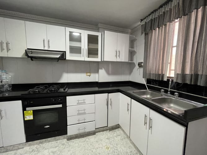 Apartamento de 3 alcobas en venta en Altos Del Prado, Barranquilla, 142 m² · foto 5 de 18
