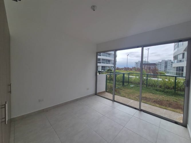Apartamento de 2 alcobas en arriendo en Serena Del Mar, Cartagena, 63 m² · foto 4 de 16