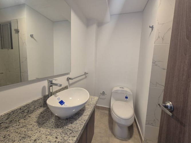 Apartamento de 2 alcobas en arriendo en Serena Del Mar, Cartagena, 63 m² · foto 12 de 16