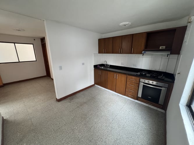 Casa de 3 alcobas en arriendo en Las Lomitas, Sabaneta, 55 m² · foto 4 de 22