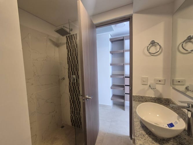 Apartamento de 2 alcobas en arriendo en Serena Del Mar, Cartagena, 63 m² · foto 13 de 16