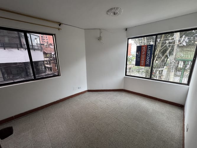 Casa de 3 alcobas en arriendo en Las Lomitas, Sabaneta, 55 m² · foto 18 de 22