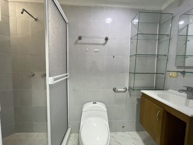 Apartamento de 3 alcobas en venta en Altos Del Prado, Barranquilla, 142 m² · foto 12 de 18