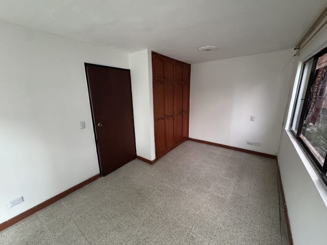 Casa de 3 alcobas en arriendo en Las Lomitas, Sabaneta, 55 m² · foto 20 de 22
