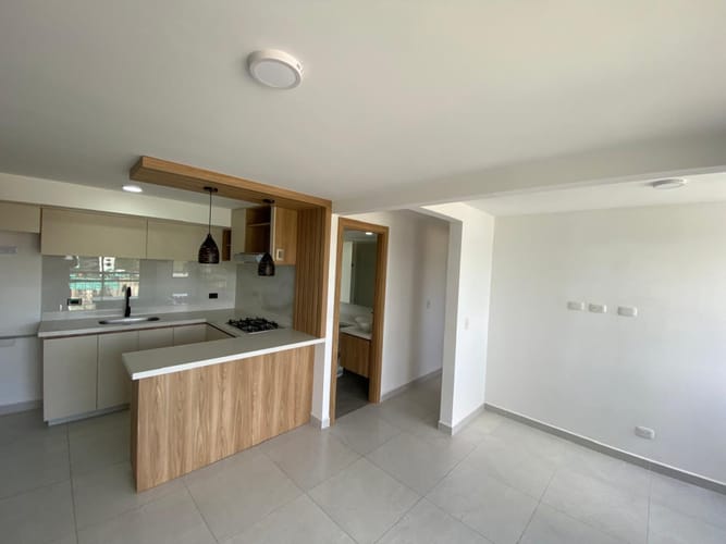 Apartamento de 2 alcobas en venta en Cimarronas, Rionegro, 56 m² · foto 6 de 9