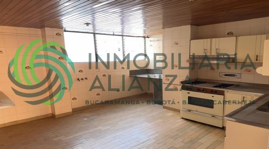 Apartamento de 3 alcobas en venta en La Aurora, Bucaramanga, 120 m² · foto 6 de 20