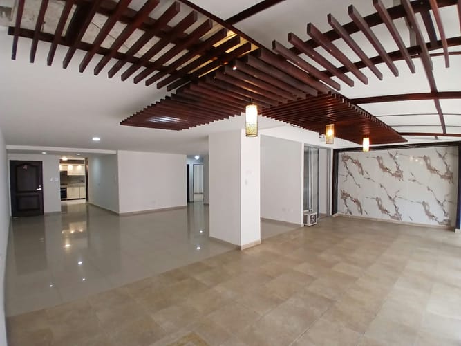 Apartamento de 3 alcobas en arriendo en San Vicente, Cali, 127 m² · foto 2 de 24