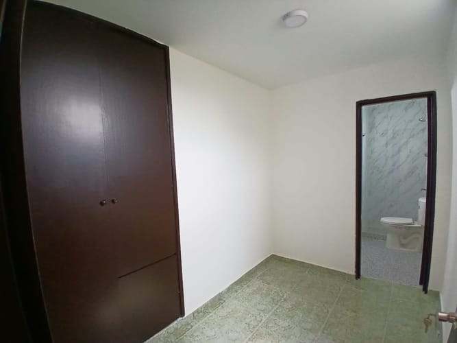 Apartamento de 3 alcobas en arriendo en San Vicente, Cali, 127 m² · foto 12 de 24