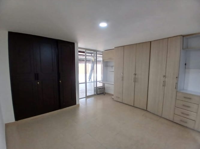 Apartamento de 3 alcobas en arriendo en San Vicente, Cali, 127 m² · foto 24 de 24