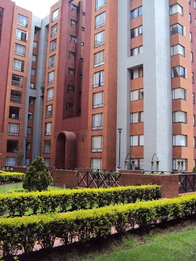 Apartaestudio en arriendo en Rafael Nunez, Bogotá, 78 m² · foto 2 de 24