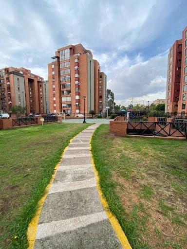 Apartaestudio en arriendo en Rafael Nunez, Bogotá, 78 m² · foto 5 de 24