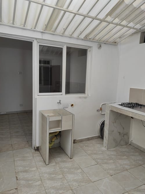 Apartamento de 2 alcobas en arriendo en Junin, Cali, 58 m² · foto 9 de 12