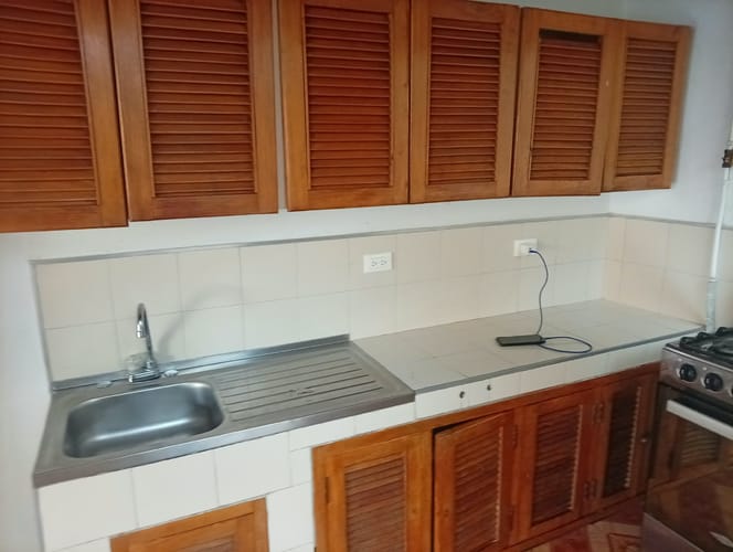 Apartamento de 2 alcobas en arriendo en La Milagrosa, Medellín, 60 m² · foto 2 de 14