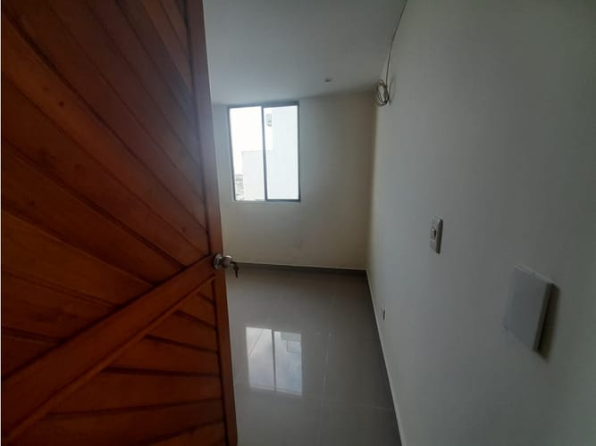 Apartamento de 3 alcobas en arriendo en Manga, Cartagena, 110 m² · foto 12 de 18