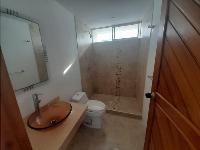 Apartamento de 3 alcobas en arriendo en Manga, Cartagena, 110 m² · foto 16 de 18