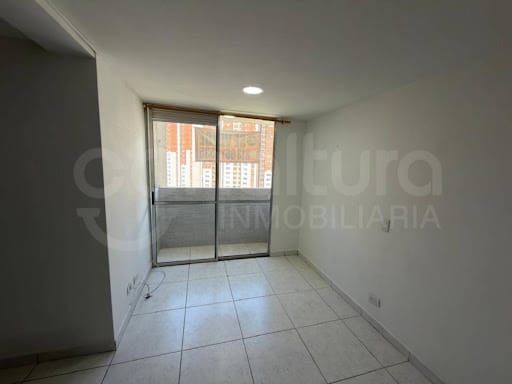 Apartamento de 3 alcobas en venta en Pajarito, Medellín, 50 m² · foto 5 de 17