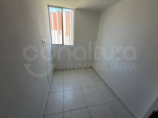 Apartamento de 3 alcobas en venta en Pajarito, Medellín, 50 m² · foto 9 de 17