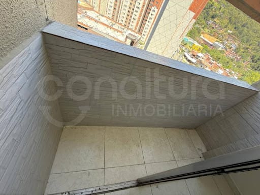 Apartamento de 3 alcobas en venta en Pajarito, Medellín, 50 m² · foto 14 de 17