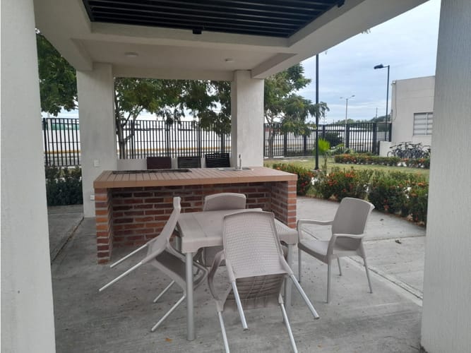 Apartamento de 2 alcobas en arriendo en Las Palmas, Ricaurte, 58 m² · foto 23 de 24