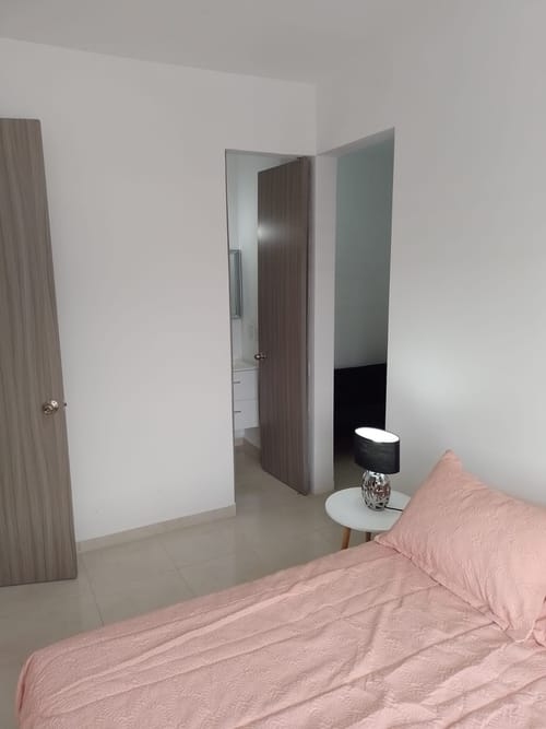 Apartamento de 1 alcoba en venta en Salvador Allende Bajo, Armenia, 33 m² · foto 7 de 20