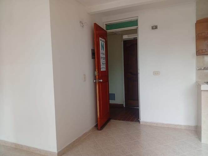 Apartamento de 2 alcobas en arriendo en Los Cerros - El Vergel, Medellín, 38 m² · foto 6 de 11