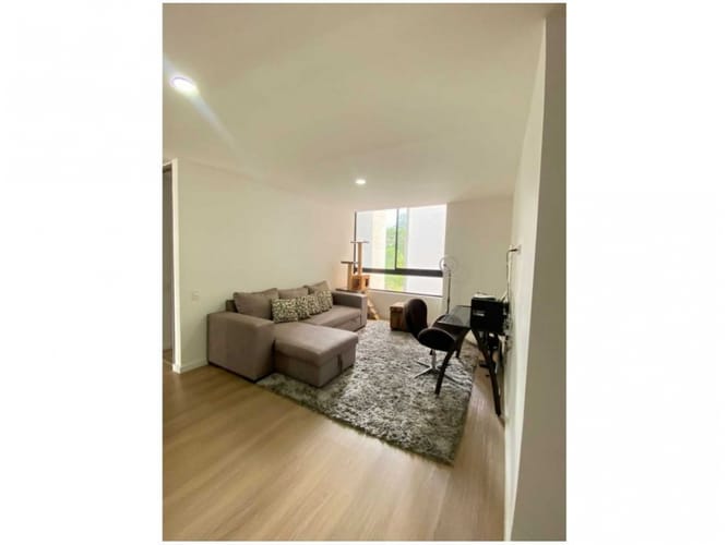Apartamento de 3 alcobas en venta en Loma De Las Brujas, Envigado, 182 m² · foto 11 de 20