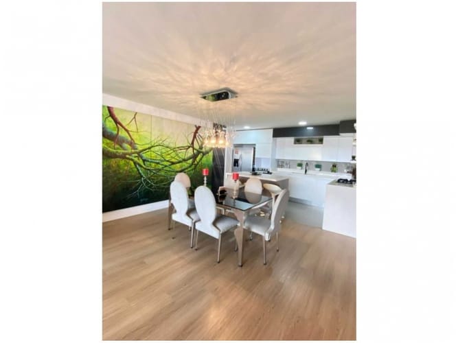Apartamento de 3 alcobas en venta en Loma De Las Brujas, Envigado, 182 m² · foto 16 de 20