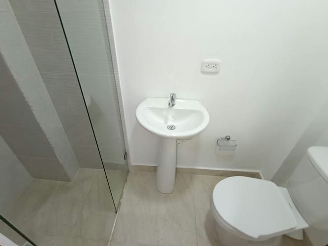Apartamento de 2 alcobas en arriendo en Belén, Medellín, 75 m² · foto 4 de 8