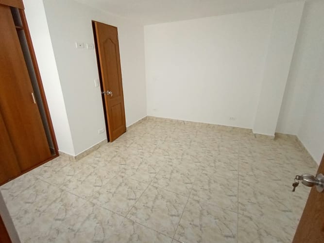 Apartamento de 2 alcobas en arriendo en Belén, Medellín, 75 m² · foto 6 de 8