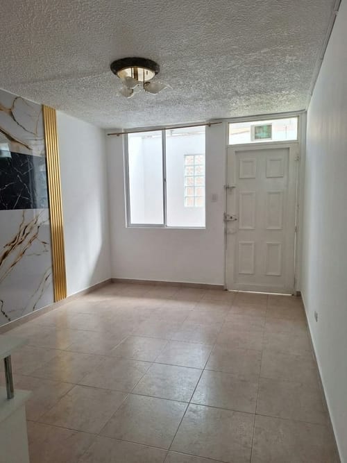 Casa de 4 alcobas en arriendo en Madelena, Bogotá, 48 m² · foto 2 de 15