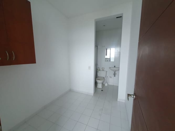 Apartamento de 3 alcobas en venta en Manga, Cartagena, 212 m² · foto 11 de 24