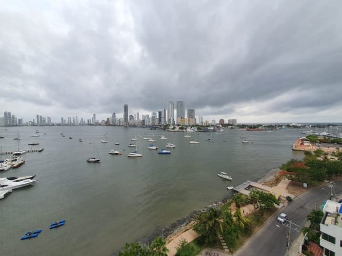 Apartamento de 3 alcobas en venta en Manga, Cartagena, 212 m² · foto 23 de 24