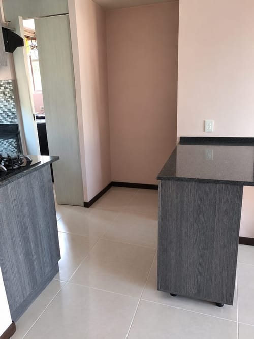 Apartamento de 3 alcobas en venta en Holanda, Sabaneta, 70 m² · foto 10 de 24