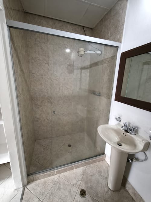 Apartamento de 3 alcobas en arriendo en Patio Bonito, Medellín, 96 m² · foto 10 de 20