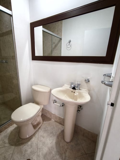 Apartamento de 3 alcobas en arriendo en Patio Bonito, Medellín, 96 m² · foto 14 de 20