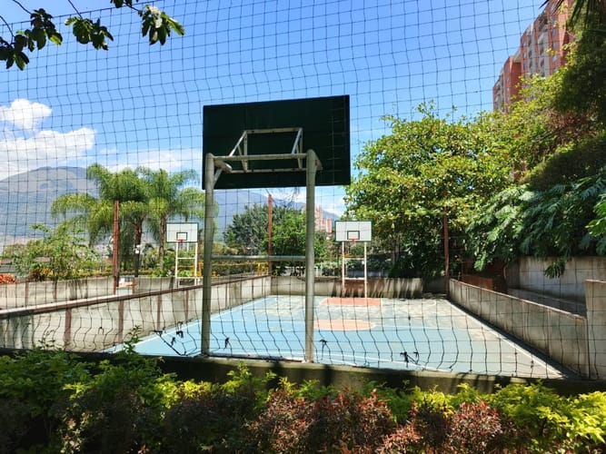 Apartamento de 3 alcobas en arriendo en Belvedere, Bello, 67 m² · foto 17 de 20