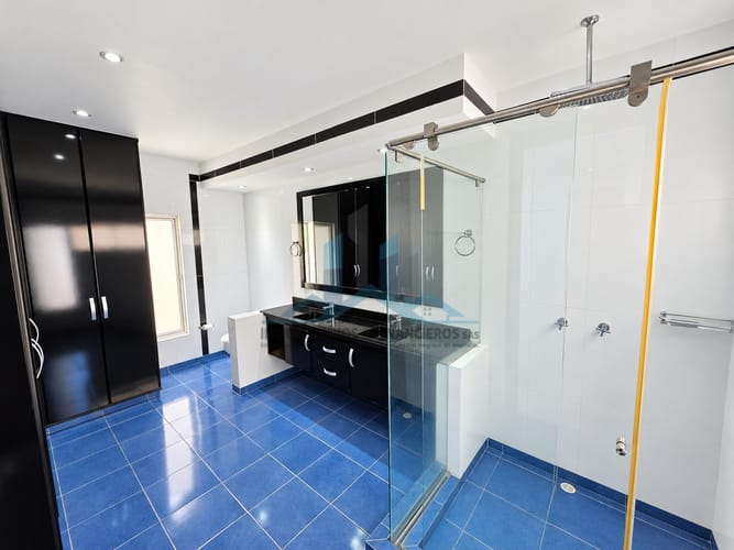 Casa de 4 alcobas en venta en Ub. Villa Anpiss, Girardot, 190 m² · foto 13 de 24