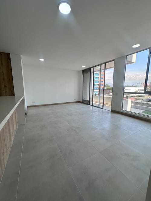 Apartamento de 3 alcobas en arriendo en Valle Del Lili, Cali, 100 m² · foto 19 de 22