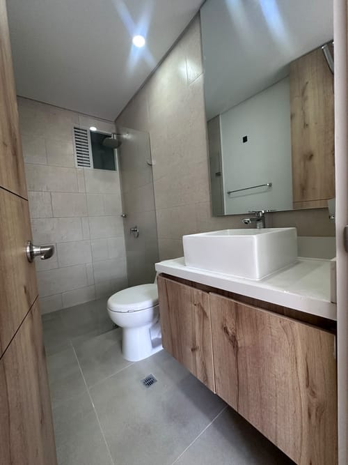 Apartamento de 3 alcobas en arriendo en Valle Del Lili, Cali, 100 m² · foto 20 de 22
