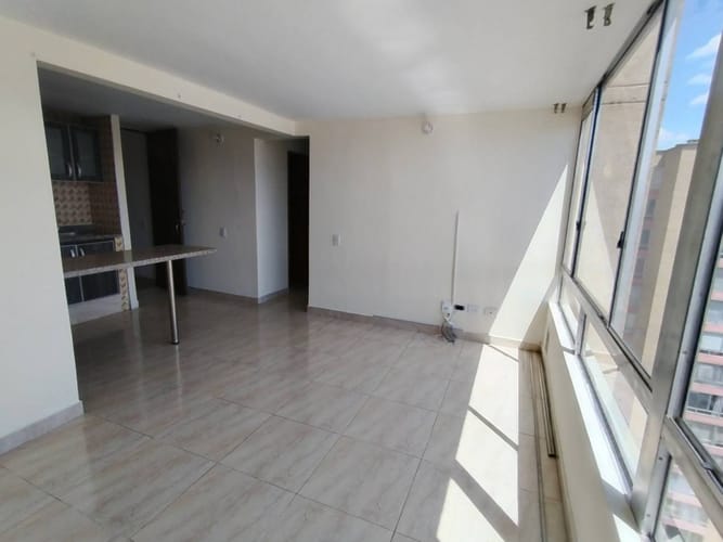 Apartamento de 2 alcobas en arriendo en Hacienda La Estancia Navarra, Bogotá, 47 m² · foto 3 de 15