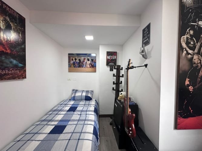 Apartamento de 3 alcobas en arriendo en El Poblado, Medellín, 98 m² · foto 13 de 17