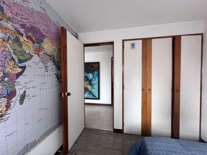 Apartamento de 3 alcobas en arriendo en El Poblado, Medellín, 98 m² · foto 11 de 17